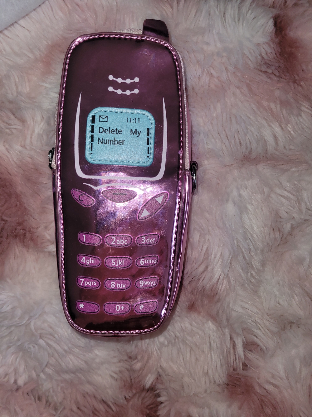 Metallic Pink Retro Phone-Shaped Zipper Shoulder Bag - Picture 1 of 8